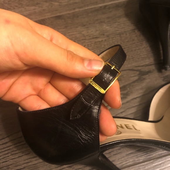 COPY - 90’s vintage 1995 Chanel pointed cap toe black pump 39✨ DUST BAG - Picture 5 of 12